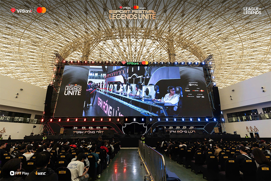 Khám phá sân khấu hoành tráng của sự kiện Esports đỉnh cao: VPBank Presents T1 in Vietnam led t1