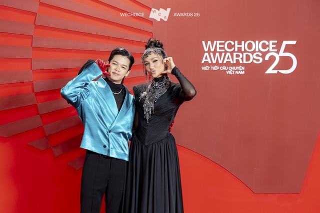 Toàn cảnh siêu thảm đỏ WeChoice Awards: Anh Tú - Diệu Nhi tình tứ, Trường Giang, Hoà Minzy dàn sao cực khủng quy tụ!- Ảnh 20.