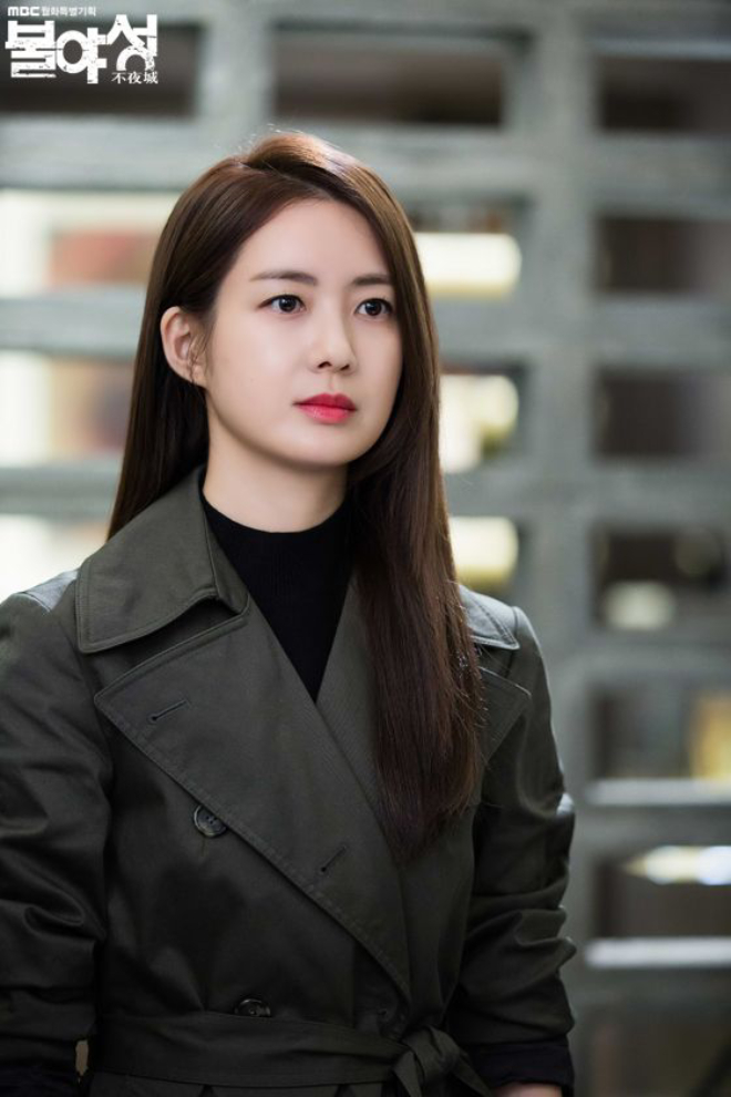 Cả showbiz xì xào chuyện ngọc nữ quốc dân cưới chạy bầu với đại gia, đến con gái cũng chất vấn mẹ- Ảnh 4.