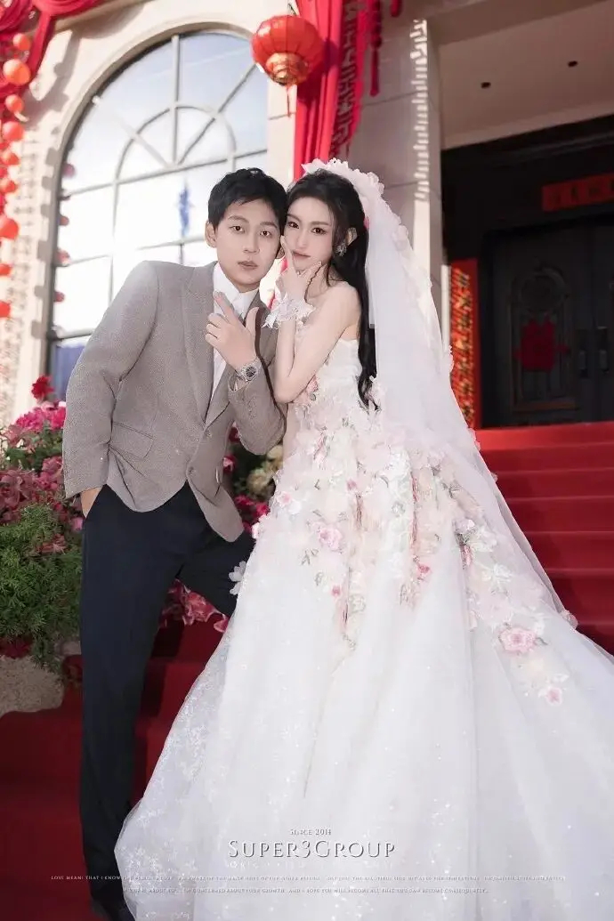 Diễn biến sốc vụ nữ ca sĩ bị thiếu gia “cắm sừng” sau vài ngày cưới: Netizen chỉ biết phán