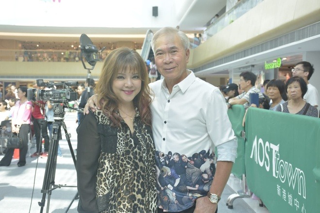 Hiếm trong showbiz: 1 sao nam tặng vợ cũ 8 căn nhà, cho thụ hưởng hàng trăm tỷ tiền bảo hiểm nhân thọ- Ảnh 1.