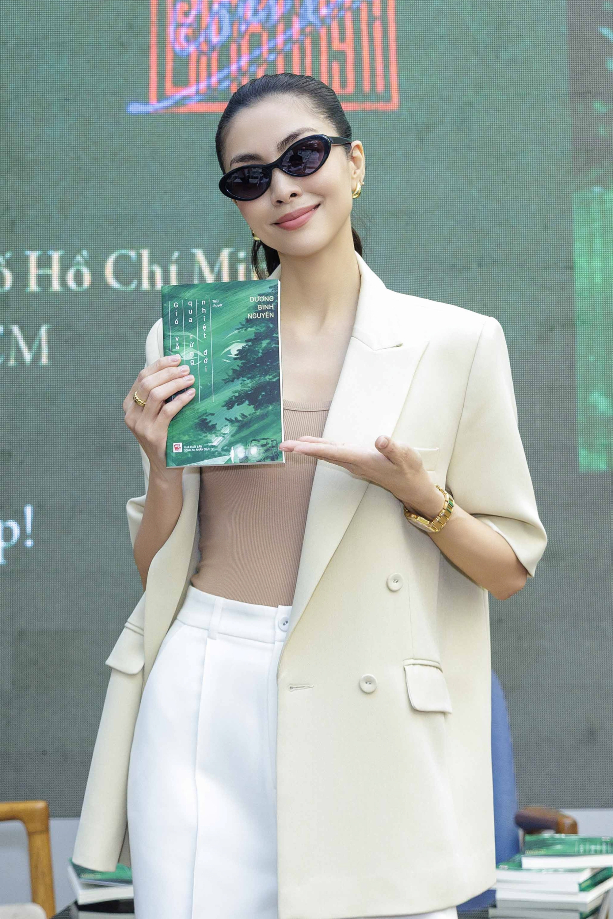 NSND Mỹ Uyên, Tăng Thanh Hà, Trần Bảo Sơn... cùng xuất hiện- Ảnh 1.