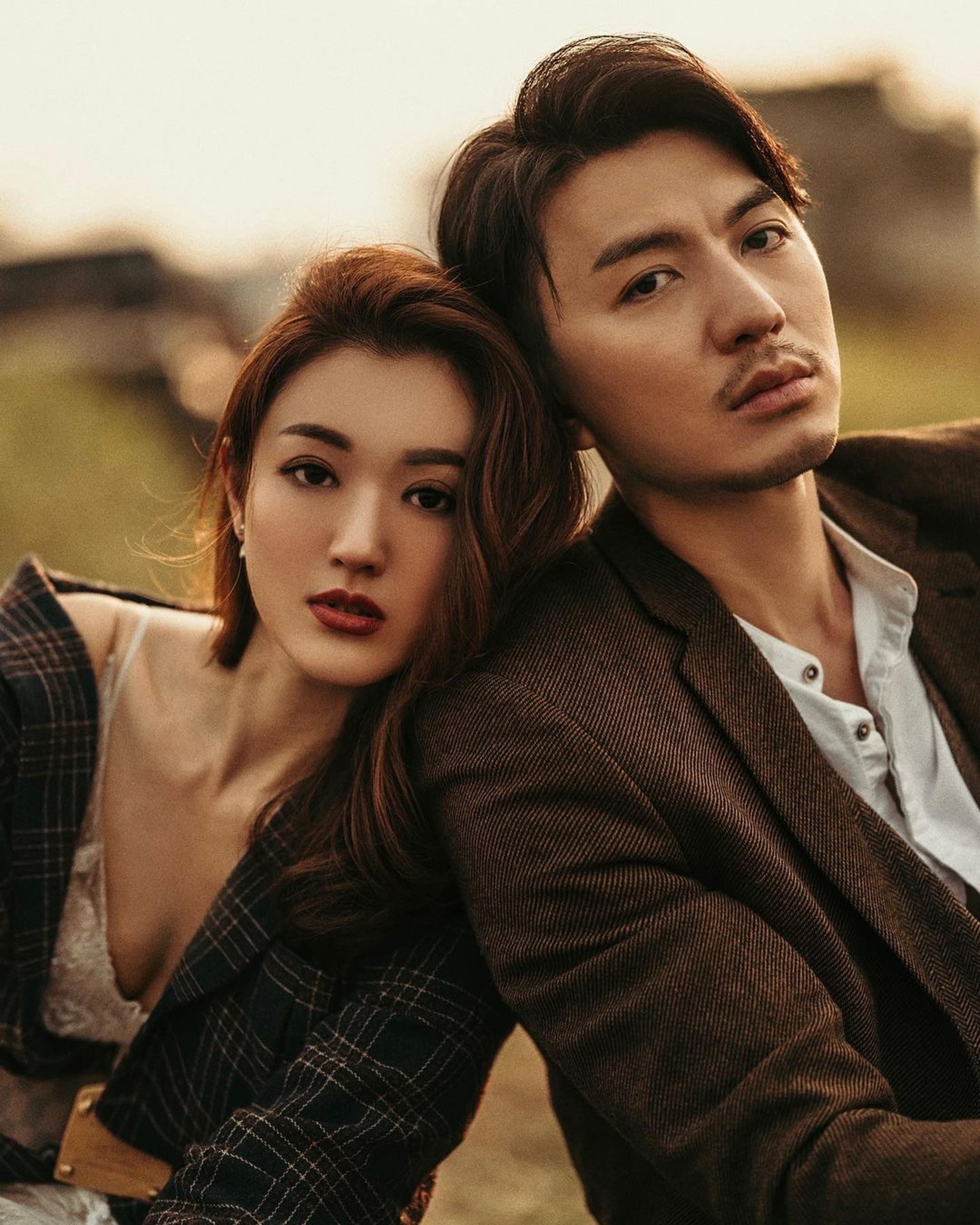 Nam vương lấy con gái rượu đại gia, hứa