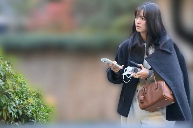 Cấp báo: Ca sĩ L hạng A và ngọc nữ M yêu bí mật đã dọn tới sống sát cạnh nhau- Ảnh 3.