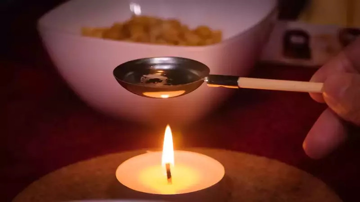 Những tập tục kỳ lạ mừng năm mới trên thế giới- Ảnh 2.