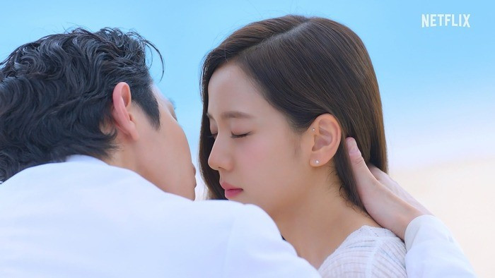 Jisoo (BlackPink) tiếp tục bị chê- Ảnh 7. Jisoo (BlackPink) tiếp tục bị chê- Ảnh 7.