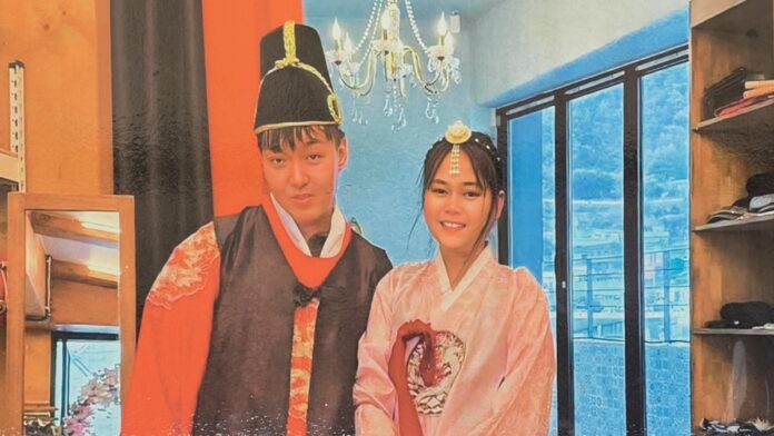 Thương tâm: Yêu nhau 10 năm, mới đăng ký kết hôn 1 ngày, cặp vợ chồng trẻ đã ra đi trong thảm hoạ tàu hỏa Thái Lan- Ảnh 1.