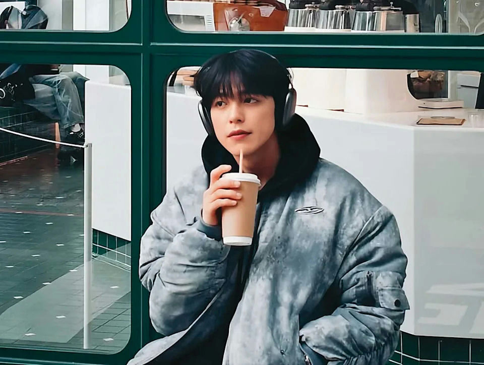 Cảnh tượng dâm ô kinh hoàng tại nhà nam thần gen Z 1m8 đẹp nức tiếng- Ảnh 1.