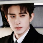 Tổng tài ngày đi làm bằng trực thăng, tối lái Bentley dạo phố: Visual tuyệt đối ngôn tình không bút mực nào tả nổi ngao thuy bang3a 1769154376889681919106 53 73 662 1236 crop 1769154415811922210733jpg