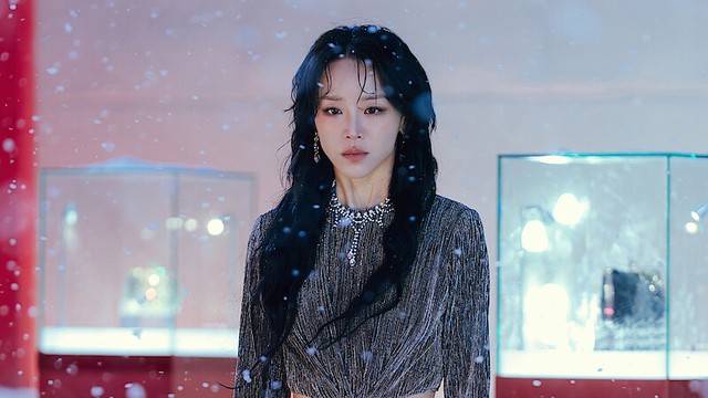 Tranh cãi Kim Yoo Jung hay Shin Hye Sun sẽ thắng Baeksang: Cả 2 đều đỉnh nhưng vẫn thua 1 người- Ảnh 4.