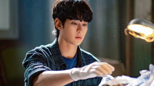 Loạt nghệ sĩ hàng đầu ngã ngựa, nhà đài lao đao nk 1765599558510 17655995589452114848641