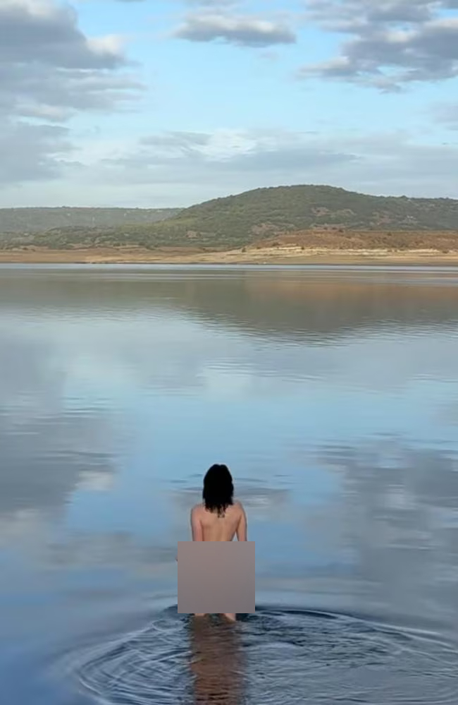 Sốc: Rầm rộ clip khỏa thân của nữ diễn viên phim giờ vàng- Ảnh 2.