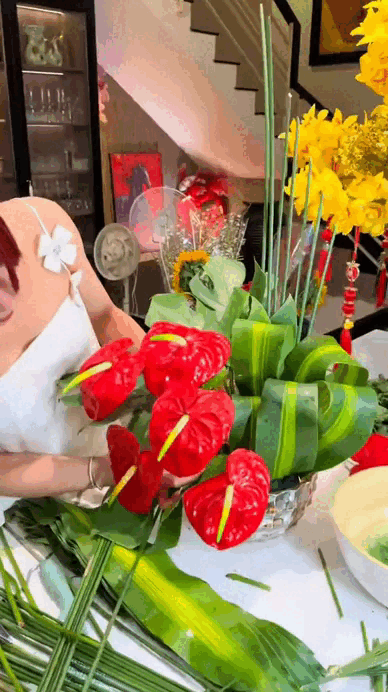 Diệp Lâm Anh gây bão với loạt clip nữ công gia chánh, phản hồi thẳng thắn khi netizen réo tên Vũ Thúy Quỳnh- Ảnh 3.