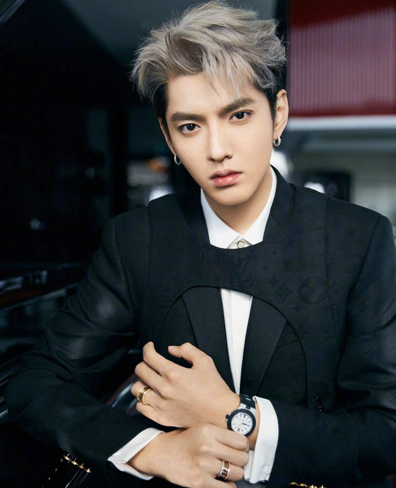 Sau khi nhiều ngôi sao lớn vướng tai tiếng, khán giả không còn tin tưởng vào nhân cách của người nổi tiếng.