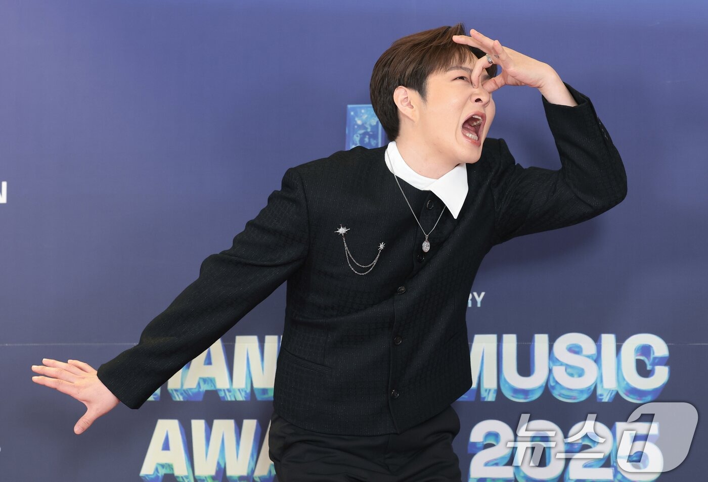 Thảm đỏ Hanteo Music Awards 2026: Tiffany (SNSD) rạng rỡ xinh hút hồn, át hết dàn mỹ nhân đàn em- Ảnh 19.