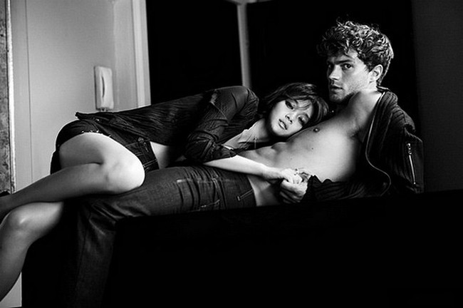 pemotretan-mesra-shin-min-ah-dan-1772371836949-17723718377641133796238 "Bỏng mắt" ngắm ảnh của Shin Min Ah và tài tử 50 Sắc Thái pemotretan mesra shin min ah dan 1772371836949 17723718377641133796238