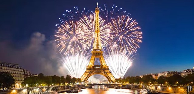 Châu Âu rực rỡ sắc màu, chào đón năm mới 2026 đầy hy vọng- Ảnh 1.