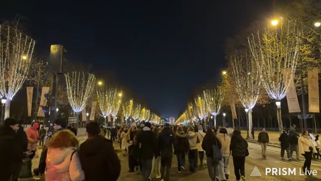 Châu Âu rực rỡ sắc màu, chào đón năm mới 2026 đầy hy vọng- Ảnh 2.