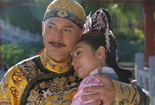 Phi tần 19 tuổi gả cho Càn Long ngoài 60: Được sủng ái đến mòn thẻ, đột ngột biến mất sau sinh nhật sớm- Ảnh 2.