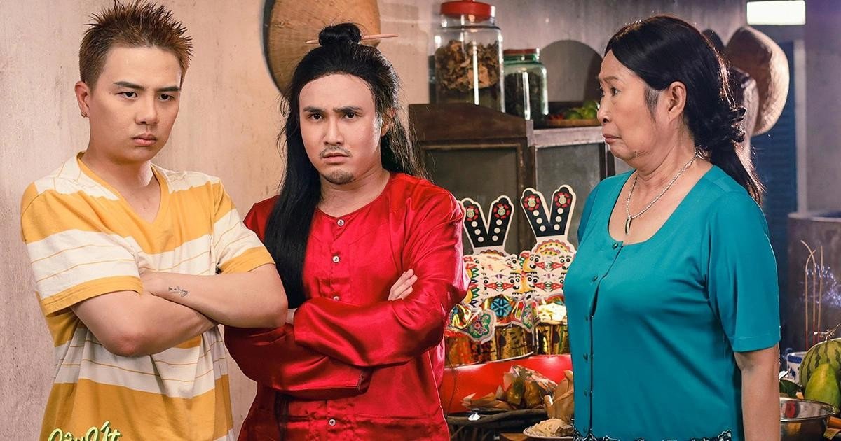 Huỳnh Lập duy trì thương hiệu Cậu út cậu con Cúc.