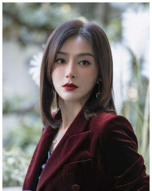 Vì yêu Huỳnh Hiểu Minh,