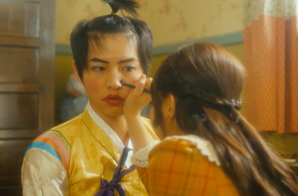 Không thể chấp nhận đây là Song Joong Ki- Ảnh 1.