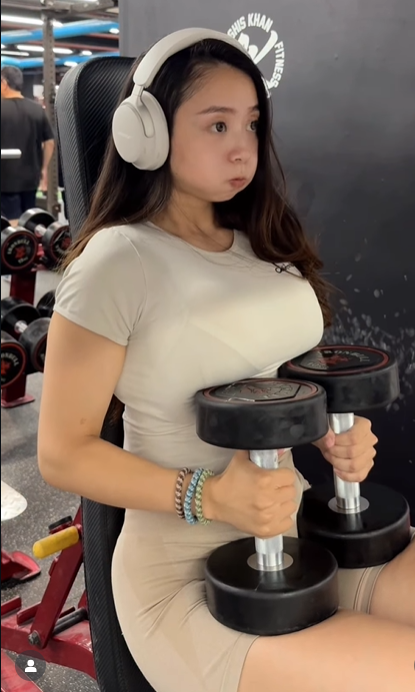 Hóa ra, đây là nỗi khổ của các nữ gymer- Ảnh 1.