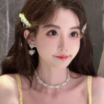 Trực tiếp thay đồ trên live, nữ streamer lập tức nhận cái kết đắng photo 1766163262987 17661632634701684584516 93 0 554 737 crop 1766282992399384773805png