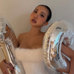 Hậu sinh nhật, hot girl Huyền 2k4 tung bộ ảnh corset không thể táo bạo hơn, khiến fan cũng phải “giật mình” photo 1766993109406 17669931096712075571903 140 0 590 720 crop 17669987117161338758521png