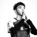 Xạ thủ gạo cội của Liên Quân Mobile thông báo giải nghệ? Fan nghi ngờ "từ bỏ" để đầu quân sang tựa game "đối thủ"? photo 1767755622226 17677556225121354002517 126 0 750 999 crop 1767757379342943954446png