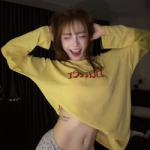 Outfit "chấm bi" của hot TikToker xinh đẹp, khiến anh em game thủ ngất ngây không thể rời mắt photo 1768576089646 1768576089925920205525 299 141 1346 1816 crop 1768628933821350964652png