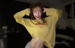 Outfit "chấm bi" của hot TikToker xinh đẹp, khiến anh em game thủ ngất ngây không thể rời mắt photo 1768576089646 1768576089925920205525 299 141 1346 1816 crop 1768628933821350964652png