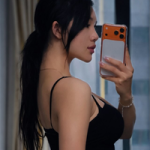 Bác bỏ quan điểm "mặc váy khó coi", nữ vận động viên thể hình trực tiếp "thị phạm" khiến anh em game thủ điêu đứng photo 1769619698417 17696196992131072805215 11 0 651 1024 crop 1769665749222351902227png