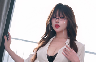 Chán làm "cô thư ký" bốc lửa, UNa To Uyen khoe bộ ảnh "nàng thơ" khiến người xem ngỡ ngàng photo 1770002152117 1770002152658122398357 237 0 1091 1366 crop 1770007311309605898070png