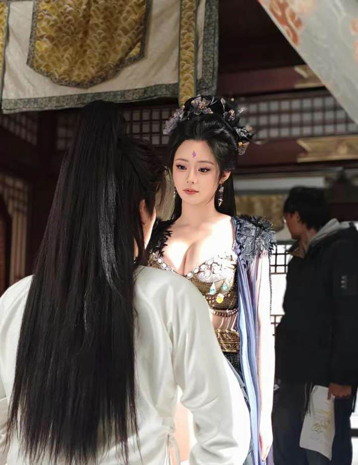 “Bỏng mắt” làng phim ngắn - dàn “tiểu hoa 2k4” càn quét bảng xếp hạng- Ảnh 4. “Bỏng mắt” làng phim ngắn - dàn “tiểu hoa 2k4” càn quét bảng xếp hạng- Ảnh 4.