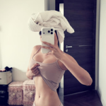 Đặt mục tiêu mới cho năm 2026, nữ gymer khiến anh em game thủ "chỉ biết ước" photo 1770955377728 1770955377937152063915 523 0 1483 1536 crop 1770957100244923027373png