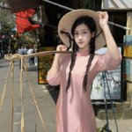 Du xuân Việt Nam, diện áo dài Tết, hot girl Thái Lan khiến CĐM thích thú, hết lời tán dương photo 1771082857403 1771082857595227431325 512 0 1472 1536 crop 17711344604461182730473png