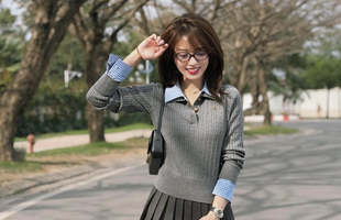 "Thoát Tết", hot girl Hà Kim hóa cô sinh viên cực dễ thương khiến anh em rung động photo 1771988010040 177198801042547114001 641 0 1540 1438 crop 1771994442926858752517png