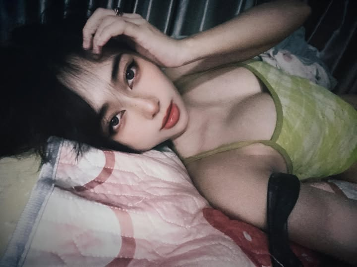 Mercury Nguyễn tung ảnh