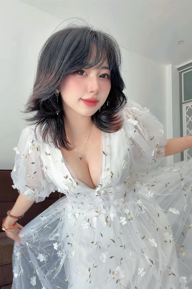 Mercury Nguyễn tung ảnh khiến anh em game thủ mất ngủ- Ảnh 1.