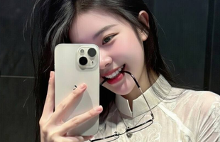 Khoe khéo điện thoại mới, hot girl khiến triệu anh em game thủ không thể rời mắt photo 1772160678830 17721606790841076188197 230 0 750 832 crop 17721681835541330993730png