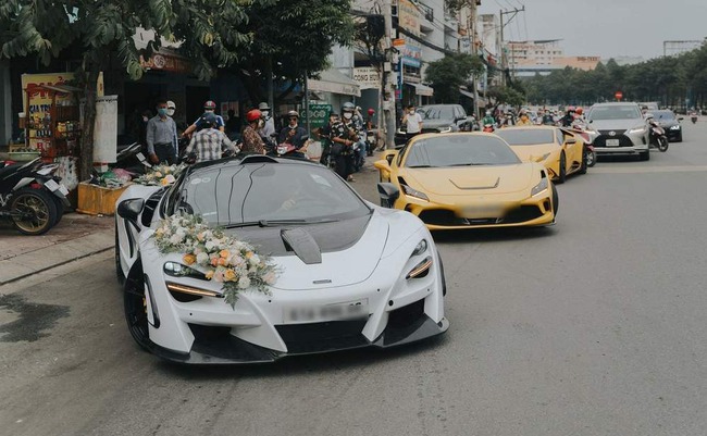 Doanh nhân từng bị hôn thê cũ đòi nợ hàng chục tỷ đang hẹn hò với diễn viên hơn 10 tuổi?- Ảnh 9.