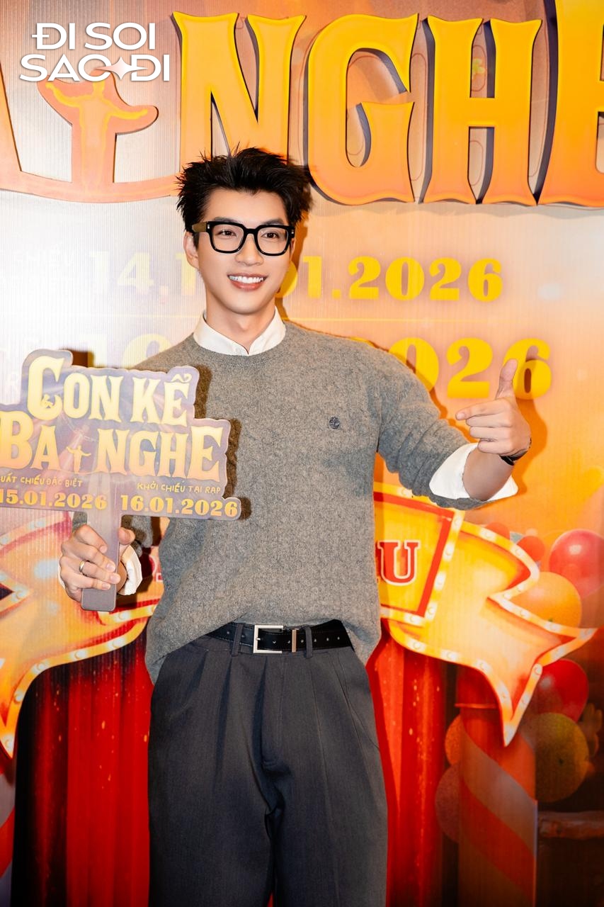 Thảm đỏ HOT nhất hôm nay: Ngọc Trinh xinh phát sáng, HIEUTHUHAI - Karik đẹp thế này biết chọn anh nào- Ảnh 5.