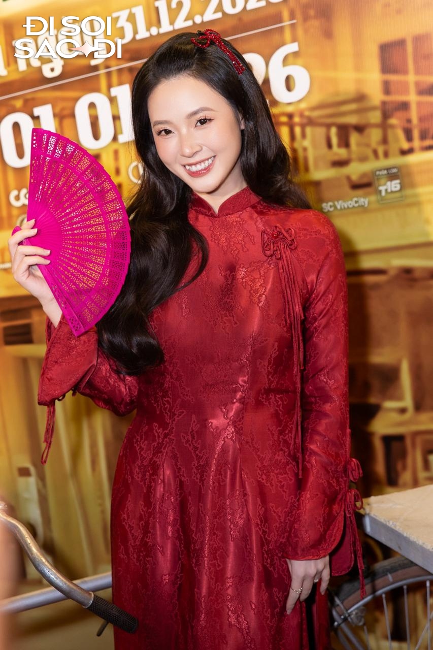 Thảm đỏ HOT nhất hôm nay: Hoà Minzy - Tóc Tiên đẹp sang hết nấc, Trấn Thành đập tan nghi vấn cạch mặt Thu Trang- Ảnh 9. Thảm đỏ HOT nhất hôm nay: Hoà Minzy - Tóc Tiên đẹp sang hết nấc, Trấn Thành đập tan nghi vấn cạch mặt Thu Trang- Ảnh 9.