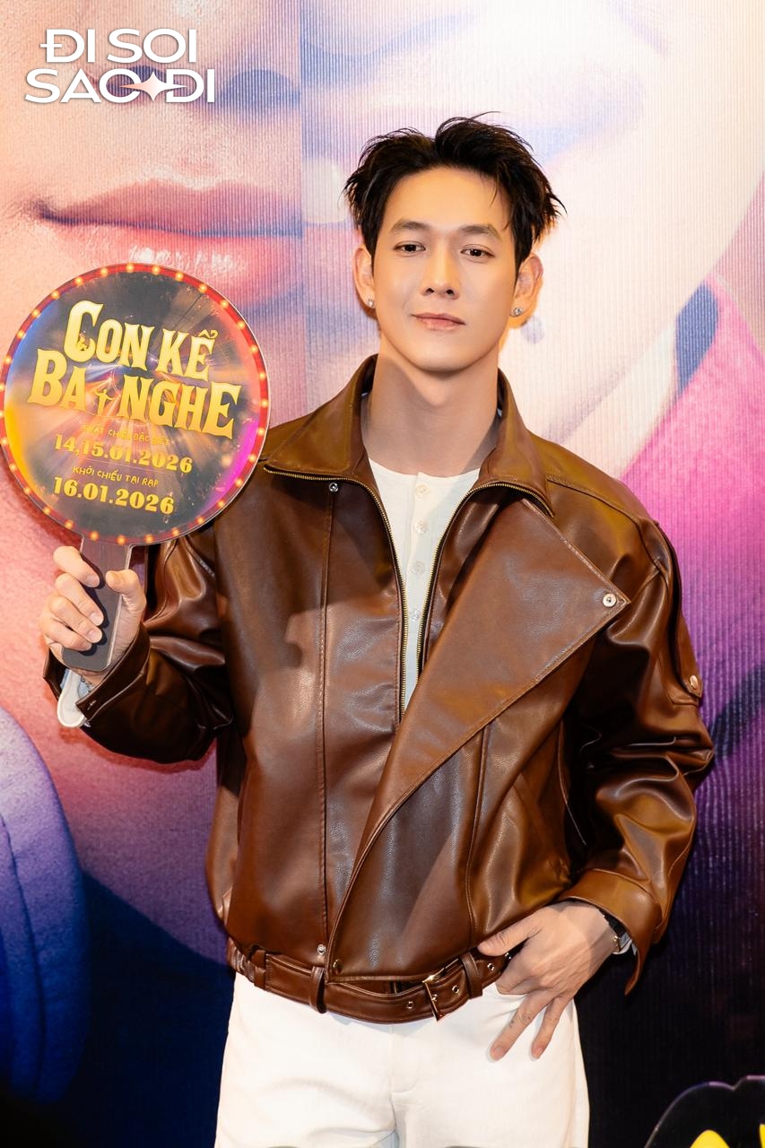 Thảm đỏ HOT nhất hôm nay: Ngọc Trinh xinh phát sáng, HIEUTHUHAI - Karik đẹp thế này biết chọn anh nào- Ảnh 10.