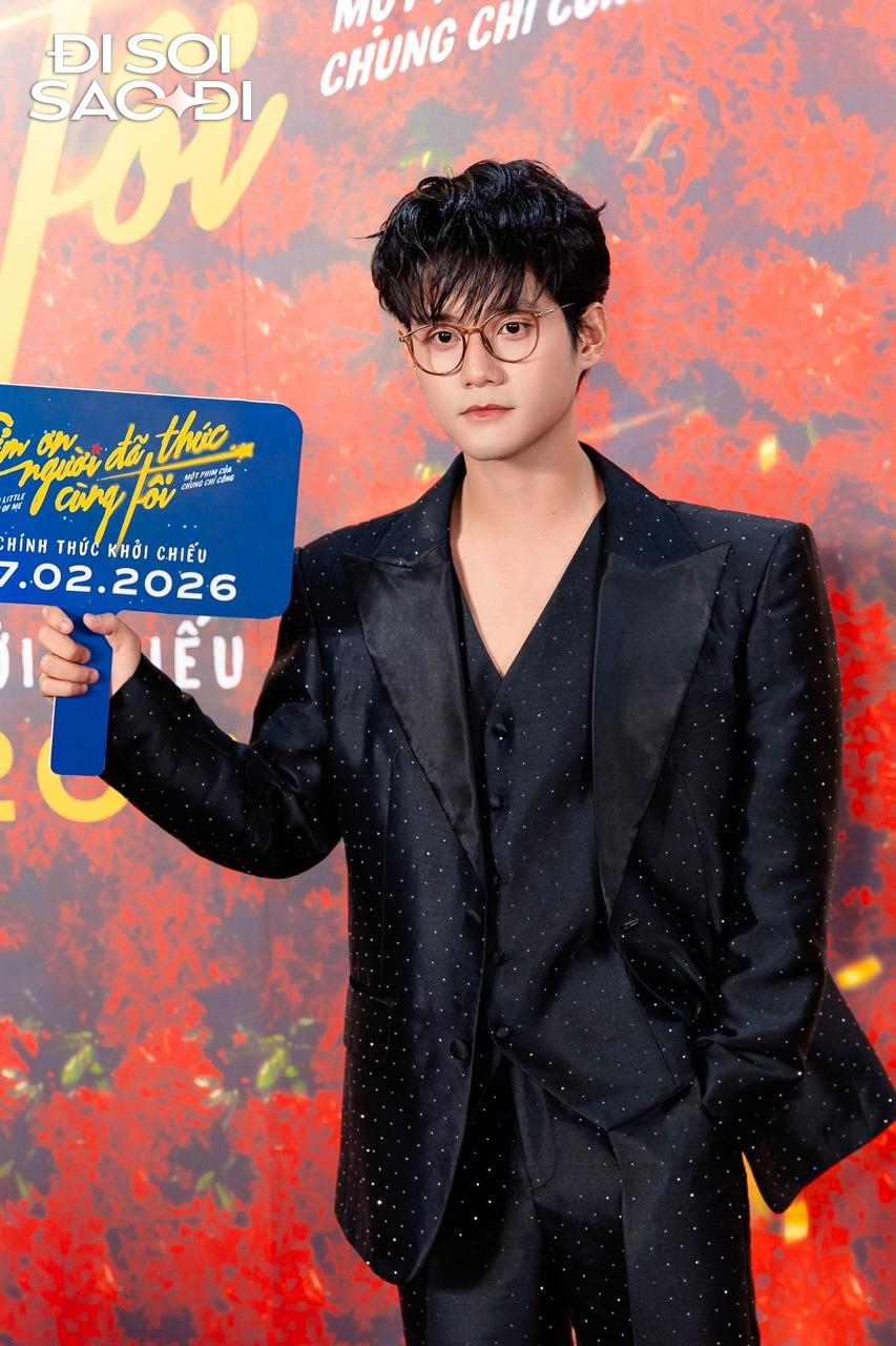 Ngoại hình phát tướng gây sốc của nam thần hàng đầu Vbiz, Tết này anh ăn bao nhiêu cái bánh chưng vậy?- Ảnh 7.