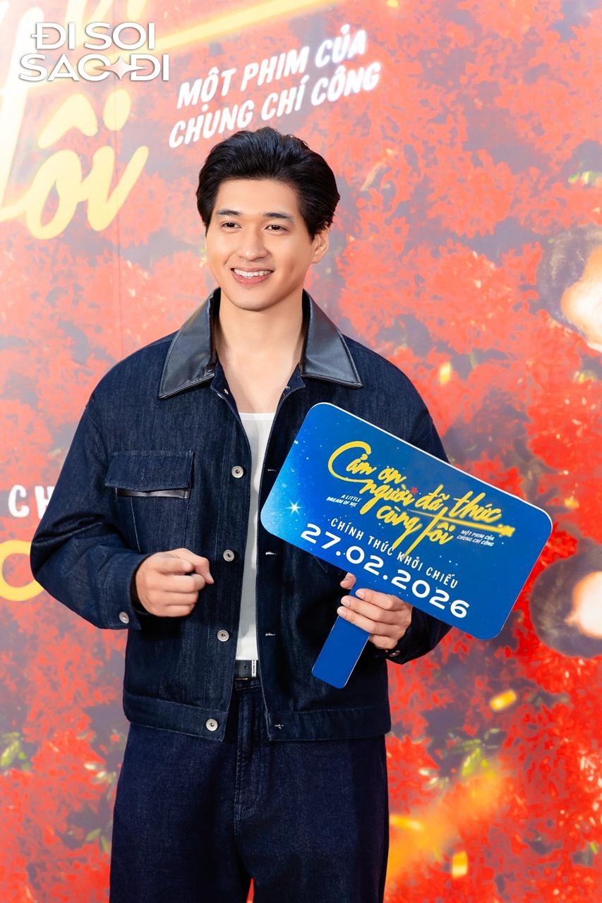 Ngoại hình phát tướng gây sốc của nam thần hàng đầu Vbiz, Tết này anh ăn bao nhiêu cái bánh chưng vậy?- Ảnh 4.