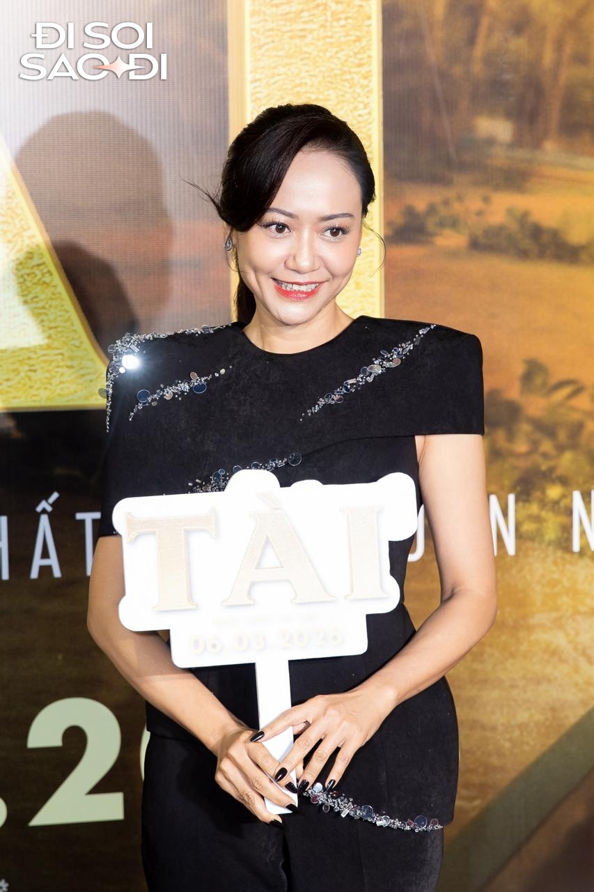 Thảm đỏ HOT nhất hôm nay: Mỹ Tâm - Mai Tài Phến mắc công khai lắm rồi, Noo Phước Thịnh - MONO so kè visual tưng bừng- Ảnh 8.