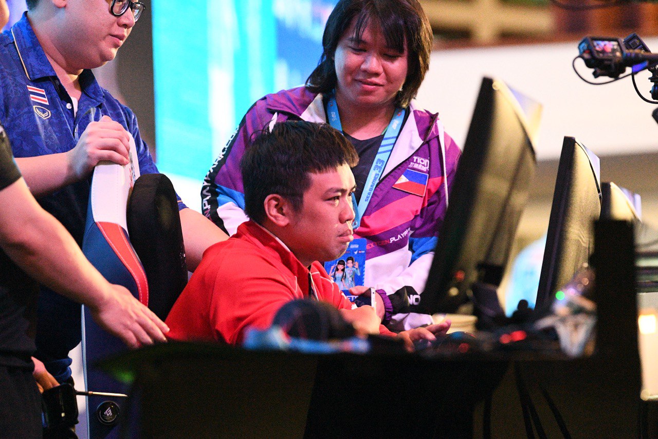 Tuyển thủ Việt Nam gục đầu bật khóc vì vụt mất HCV Audition,