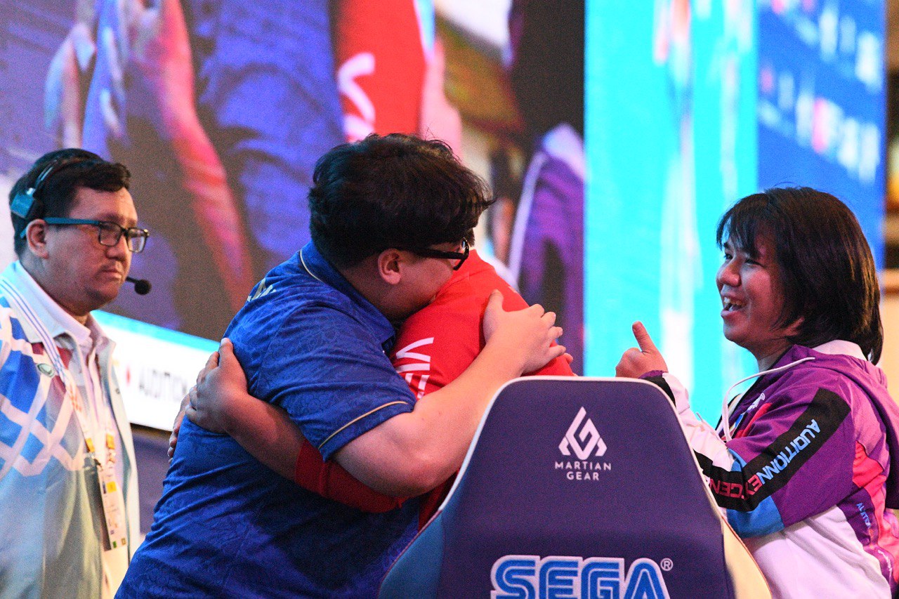 Tuyển thủ Việt Nam gục đầu bật khóc vì vụt mất HCV Audition,